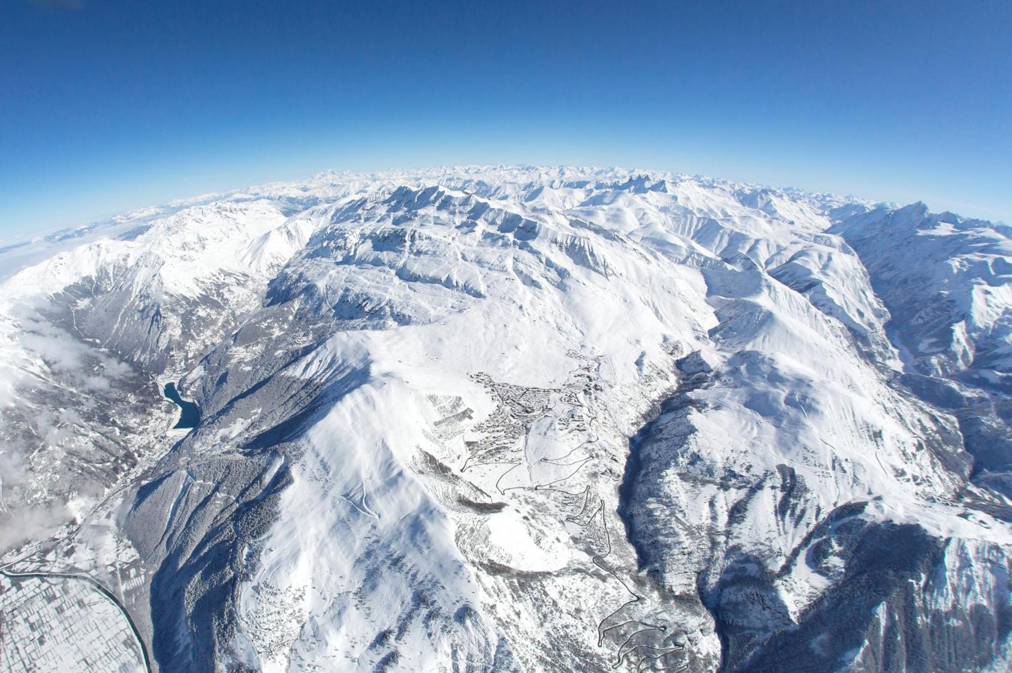 Chalet Alpe D'Huez 1850-Sea And Mountain Pleasure Avec 2 Appartements- 1 Appartement 3 Chambres 8 Couchages - 3 Salles D'Eau Et 1 Appartement 5 Chambres 12 Couchages 5 Salles D'Eau - Jacuzzi Et Sauna -Pieds Des Pistes Et Centre ภายนอก รูปภาพ
