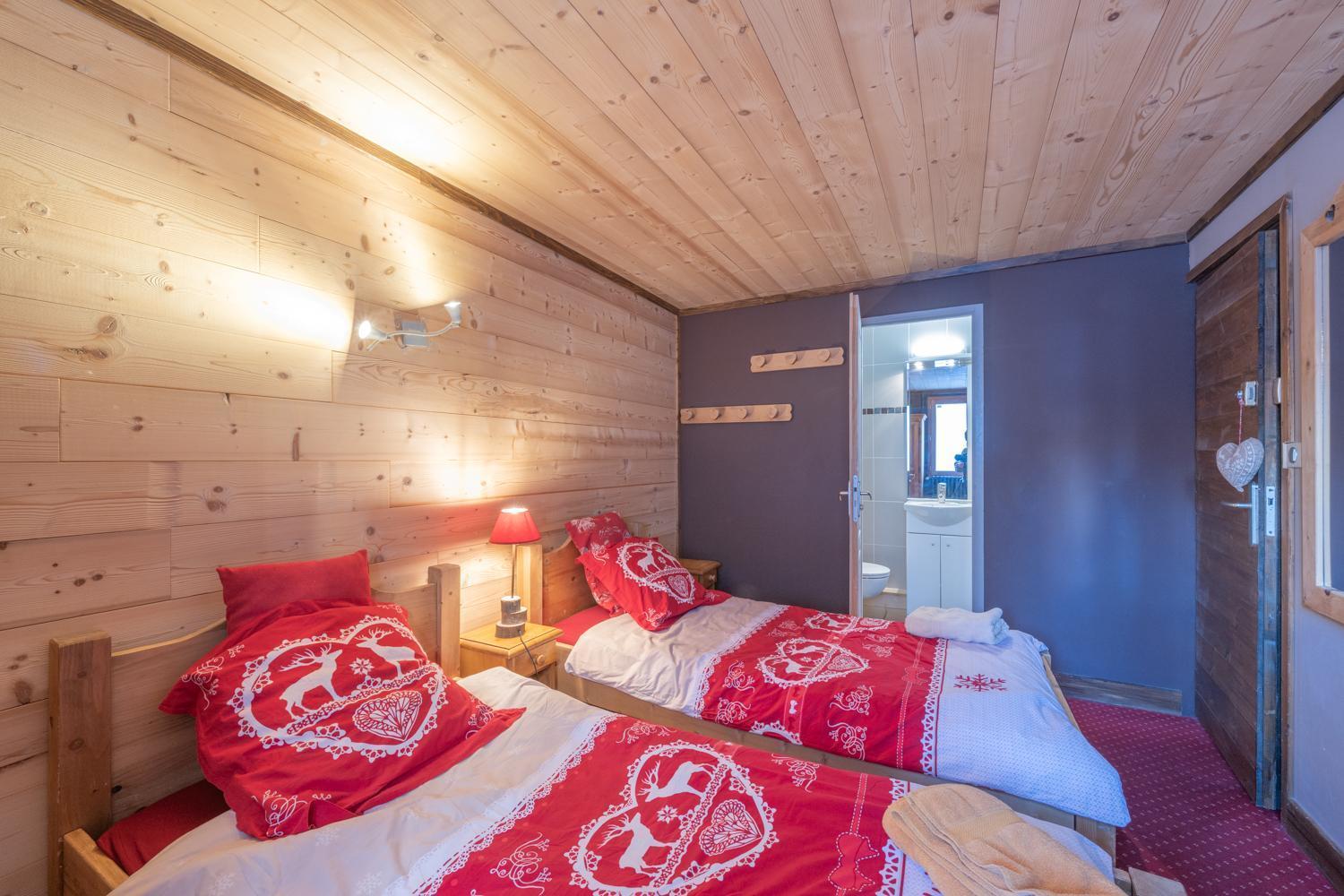 Chalet Alpe D'Huez 1850-Sea And Mountain Pleasure Avec 2 Appartements- 1 Appartement 3 Chambres 8 Couchages - 3 Salles D'Eau Et 1 Appartement 5 Chambres 12 Couchages 5 Salles D'Eau - Jacuzzi Et Sauna -Pieds Des Pistes Et Centre ภายนอก รูปภาพ