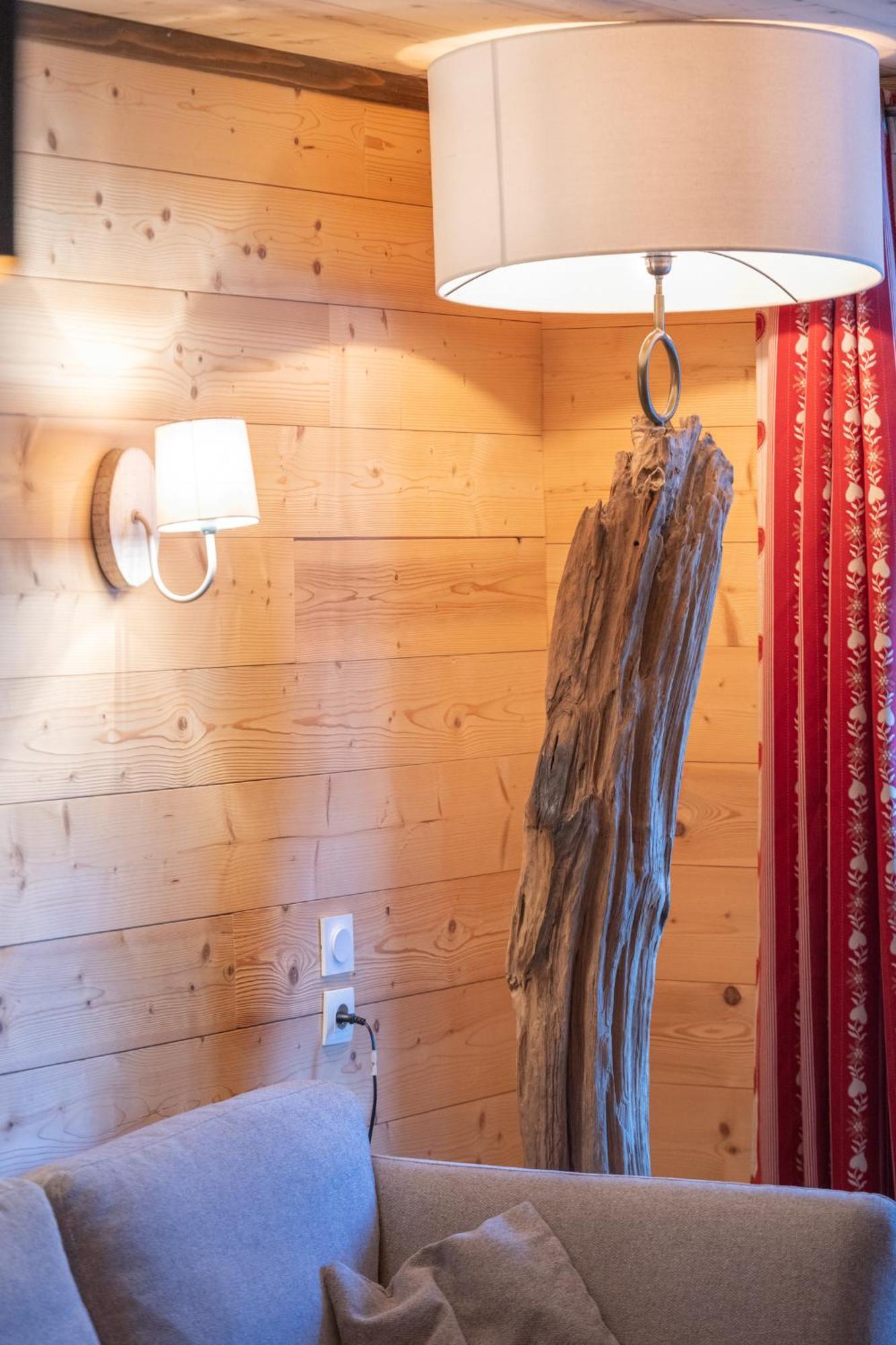 Chalet Alpe D'Huez 1850-Sea And Mountain Pleasure Avec 2 Appartements- 1 Appartement 3 Chambres 8 Couchages - 3 Salles D'Eau Et 1 Appartement 5 Chambres 12 Couchages 5 Salles D'Eau - Jacuzzi Et Sauna -Pieds Des Pistes Et Centre ภายนอก รูปภาพ
