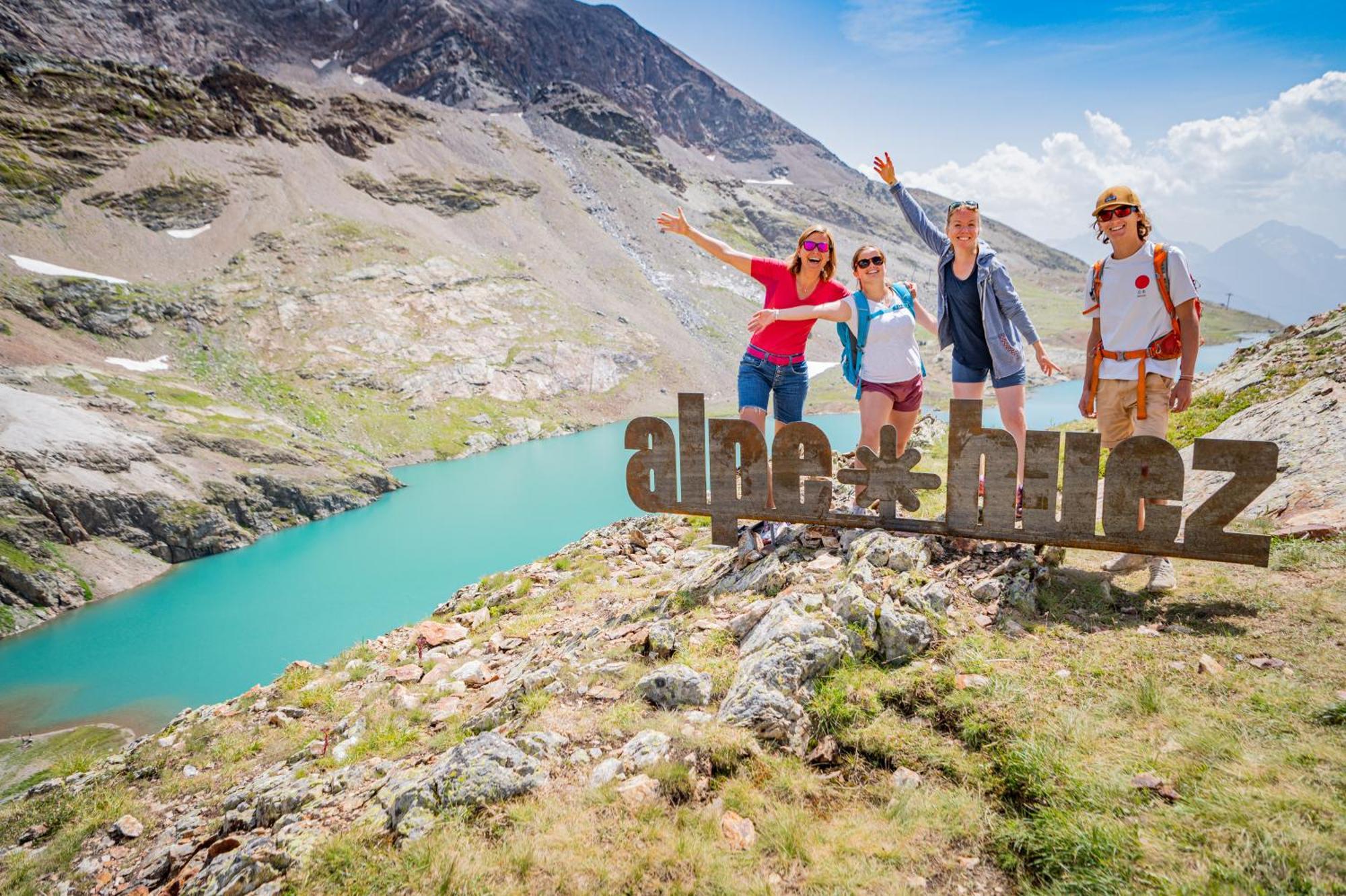 Chalet Alpe D'Huez 1850-Sea And Mountain Pleasure Avec 2 Appartements- 1 Appartement 3 Chambres 8 Couchages - 3 Salles D'Eau Et 1 Appartement 5 Chambres 12 Couchages 5 Salles D'Eau - Jacuzzi Et Sauna -Pieds Des Pistes Et Centre ภายนอก รูปภาพ